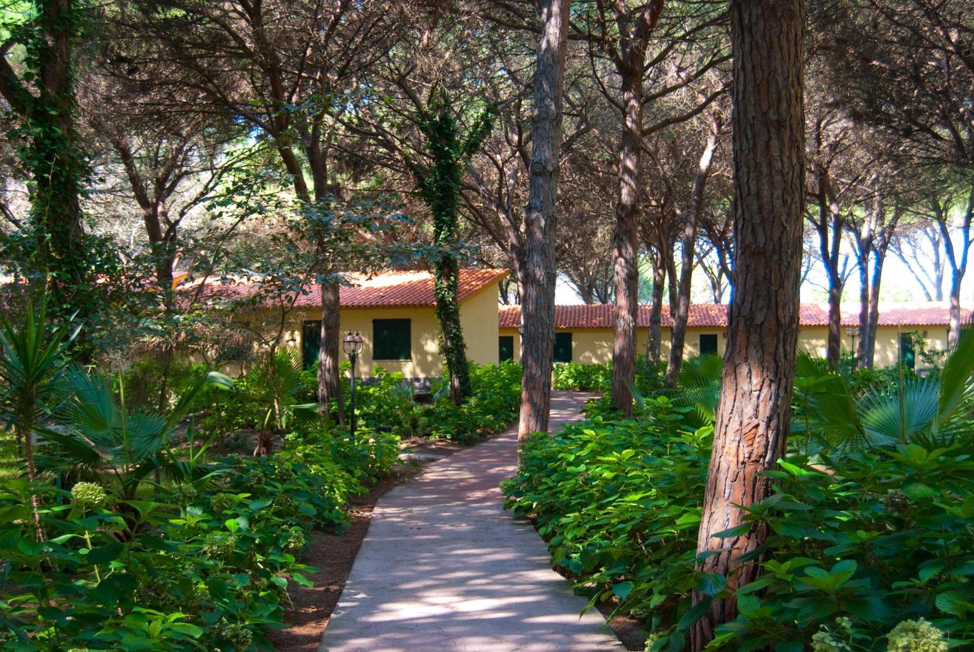 Horse Country Resort Congress & Spa - Hotel Ribot Арбория Экстерьер фото
