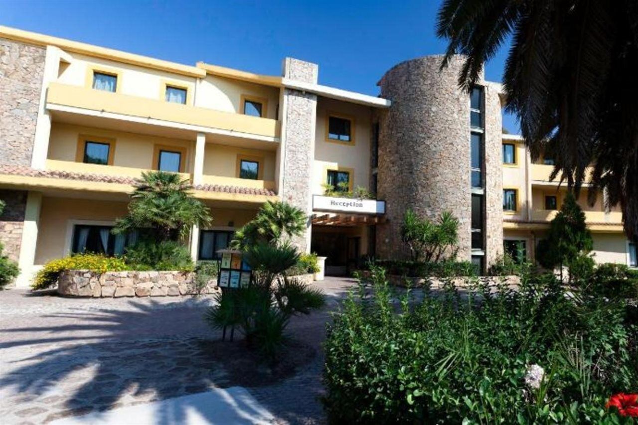 Horse Country Resort Congress & Spa - Hotel Ribot Арбория Экстерьер фото
