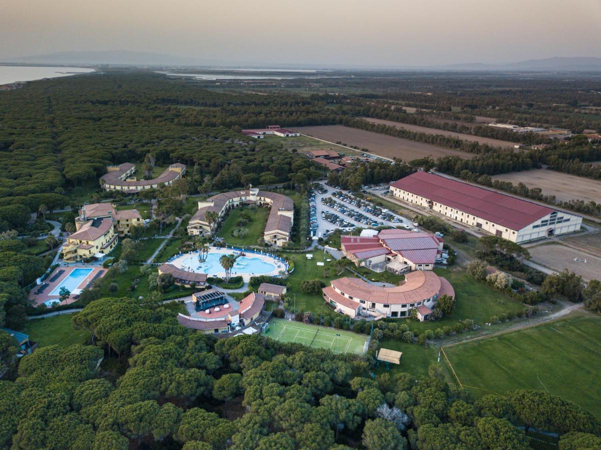 Horse Country Resort Congress & Spa - Hotel Ribot Арбория Экстерьер фото