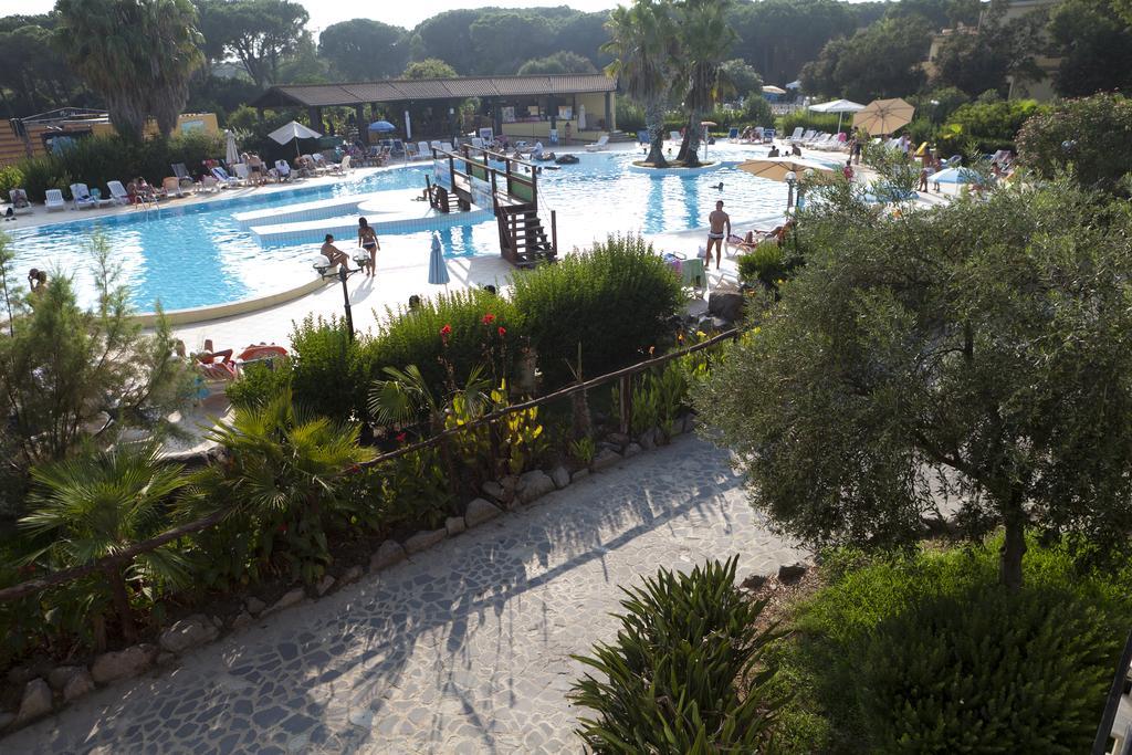Horse Country Resort Congress & Spa - Hotel Ribot Арбория Экстерьер фото